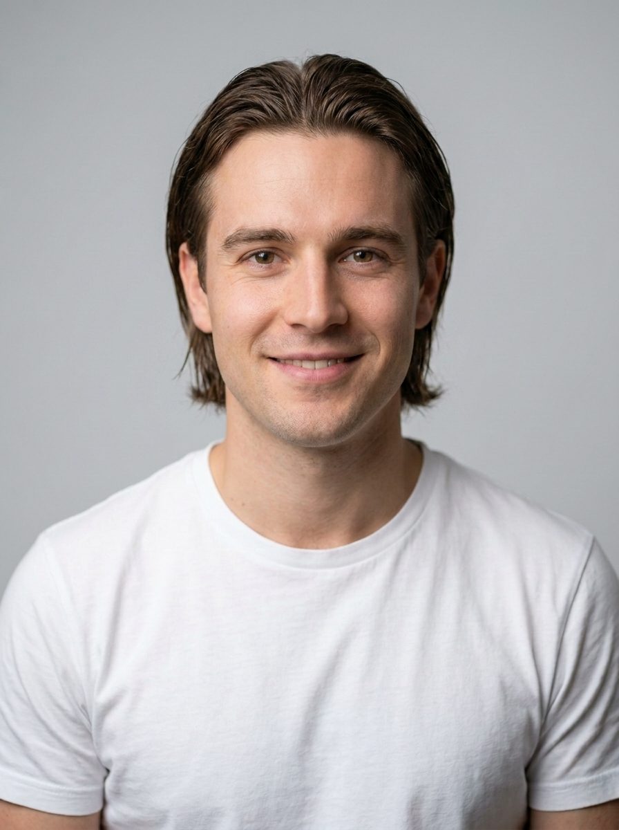 Slicked Middle Part hairstyle style